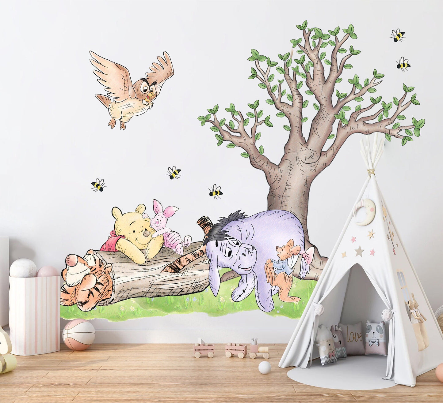 Watercolour Vintage Winnie and Friends Wall Decal Sticker - Wall Decal for Nursery - BR485