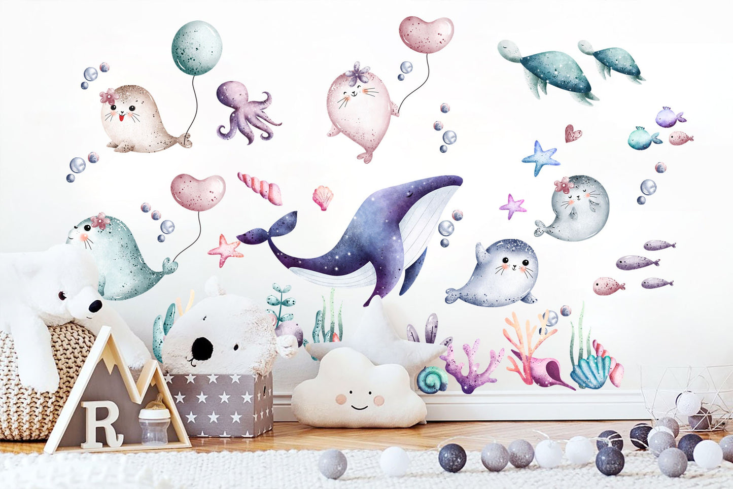 Underwater Baby Animals Wall Decal with Seal Whale Turtle - BR229