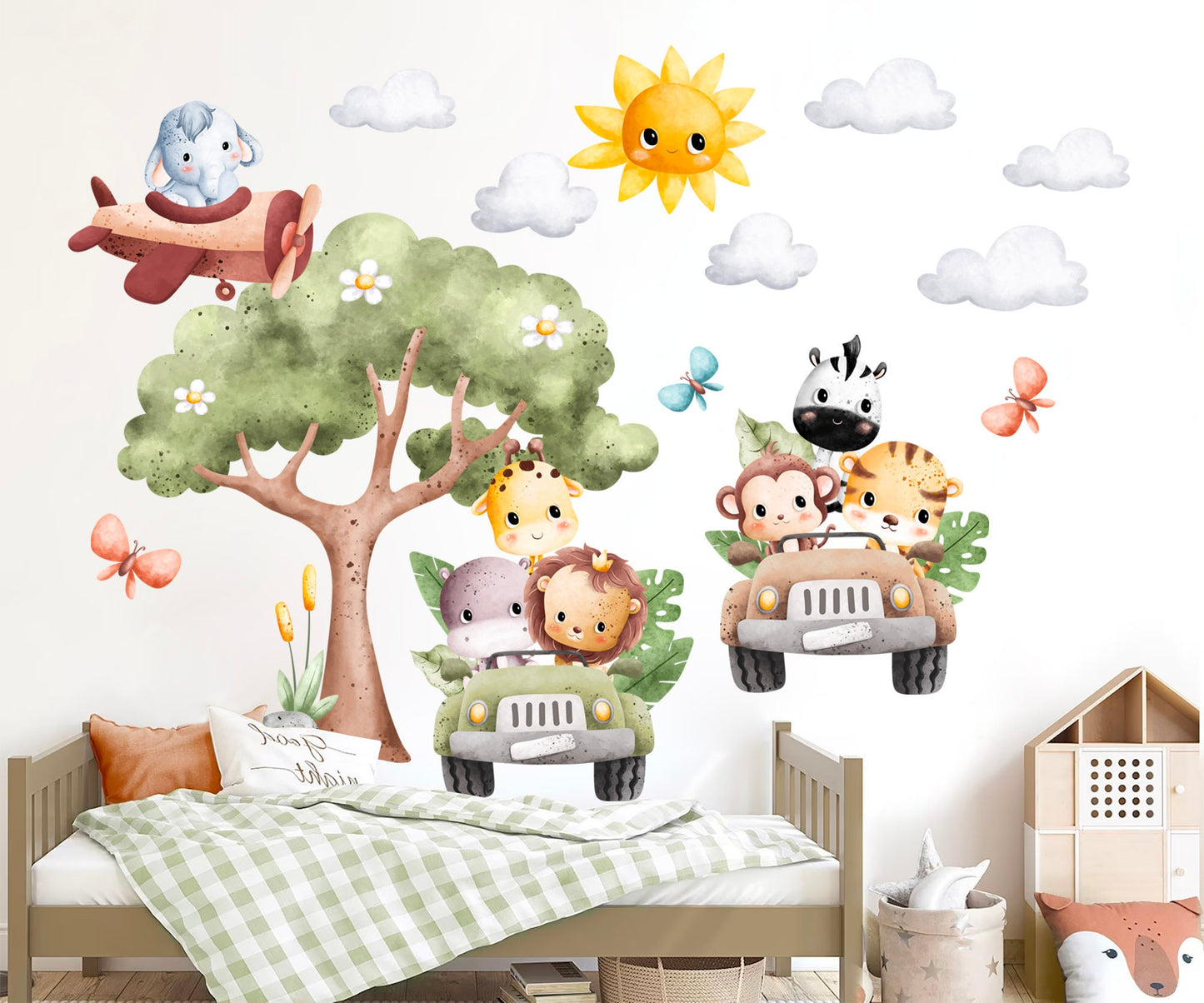 Safari Adventure Animals Wall Decal - Lion Tiger Zebra Giraffe Monkey - BR396